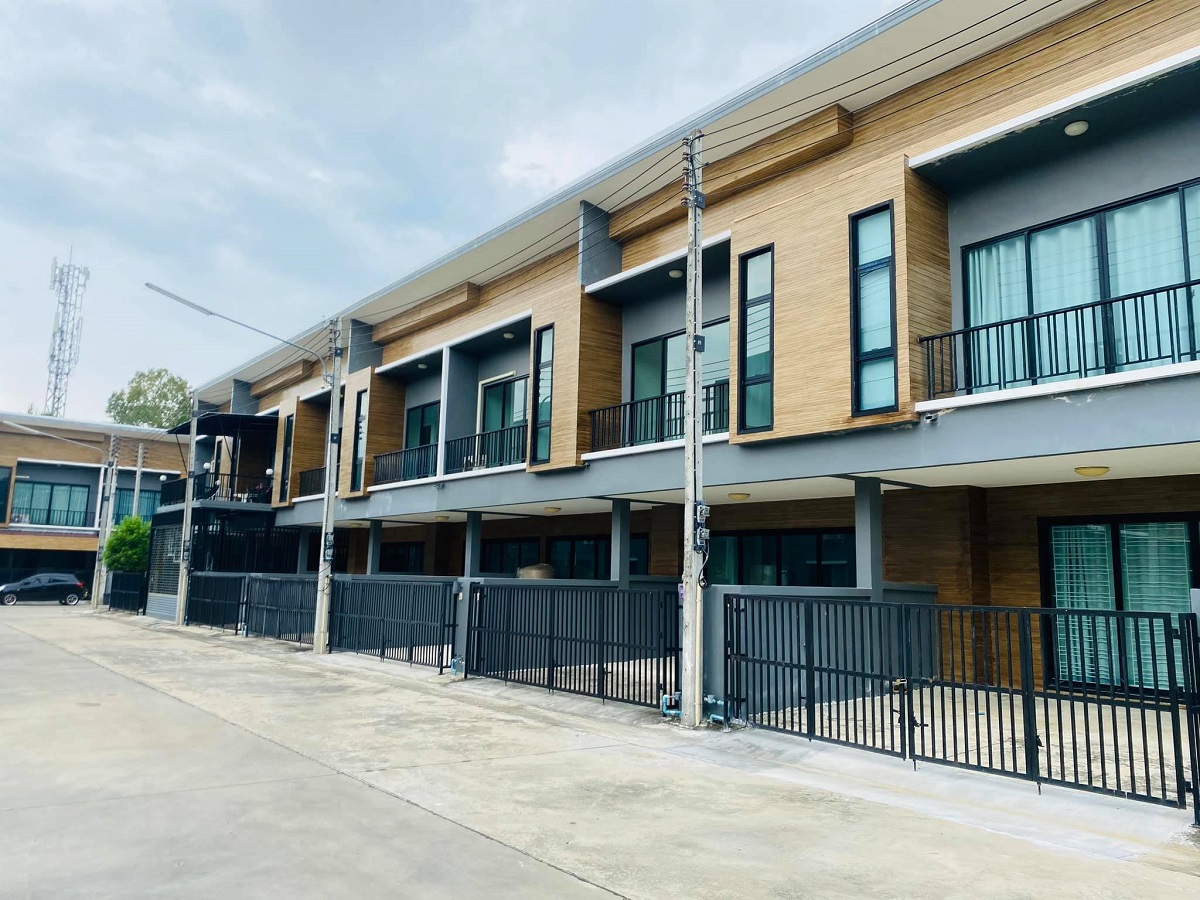 คาซ่า-มณีวัตร